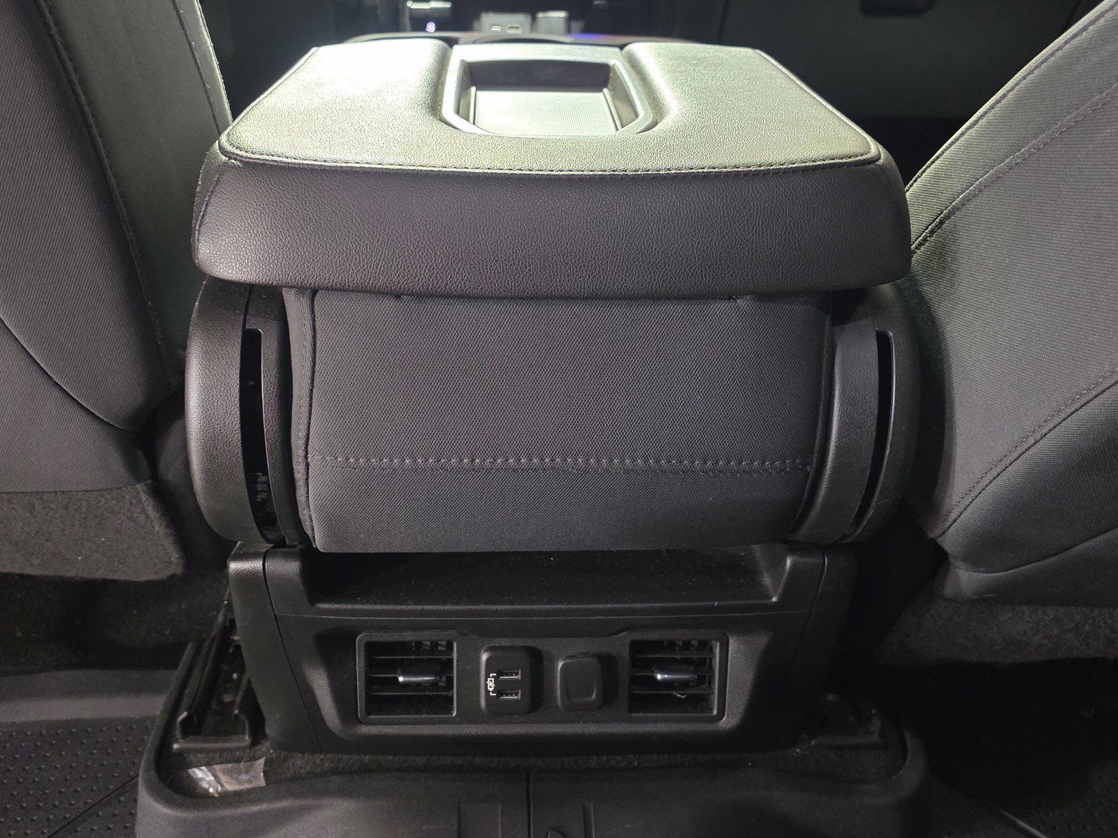 Used 2019 Chevrolet Silverado 1500 LT w/ All-Star Edition RWD image 12