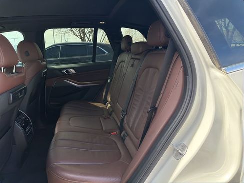 Used 2019 BMW X5 xDrive40i w/ Premium Package 2 image 10