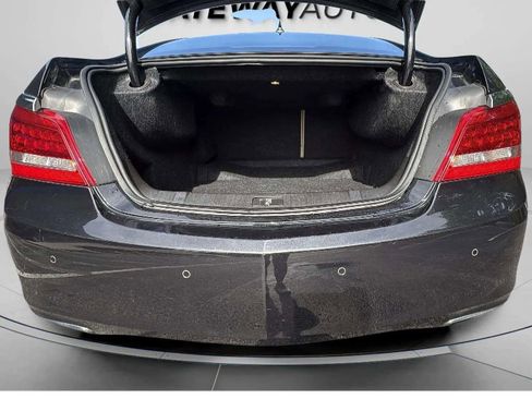 Used 2014 Buick LaCrosse Premium image 9