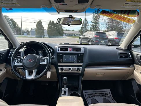 Used 2016 Subaru Outback 2.5i Limited image 21
