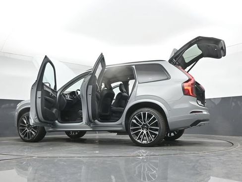 New 2026 Volvo XC90 B6 Ultra w/ Protection Package Premier AWD/4WD image 57
