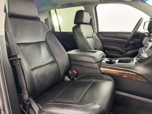 Used 2016 Chevrolet Suburban LT AWD/4WD image 34
