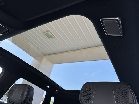 New 2026 Cadillac Lyriq V image 28