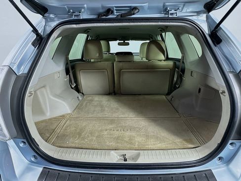 Used 2014 Toyota Prius V Five image 29