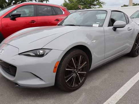 Used 2025 MAZDA MX-5 Miata RF Grand Touring RWD image 4