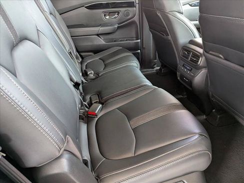 Certified 2024 Honda Pilot EX-L image 19