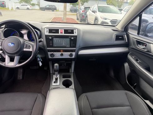 Used 2016 Subaru Legacy 2.5i Premium AWD/4WD image 20