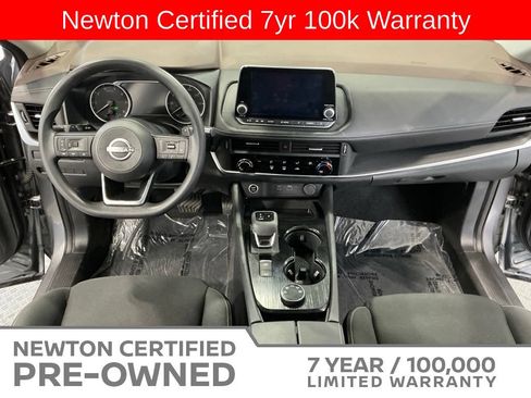 Used 2023 Nissan Rogue S AWD/4WD image 11