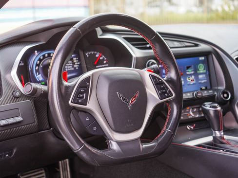 Used 2019 Chevrolet Corvette Stingray Coupe image 22