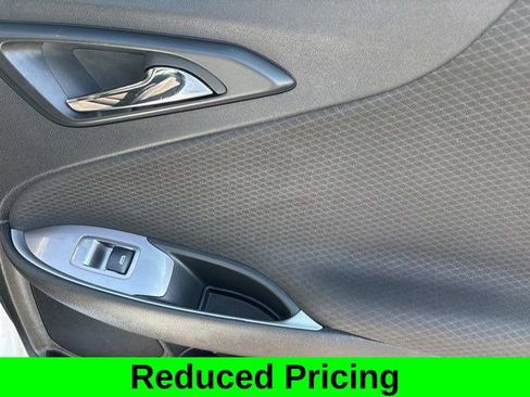 Used 2024 Chevrolet Malibu LT image 37