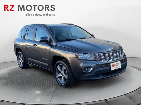 Used 2017 Jeep Compass High Altitude image 7
