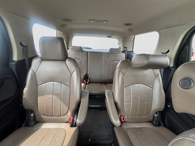 Used 2015 GMC Acadia SLT w/ Technology Package FWD image 21
