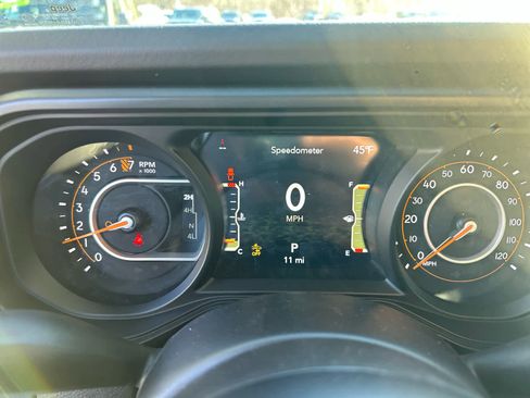 New 2026 Jeep Gladiator Rubicon w/ Safety Group image 29