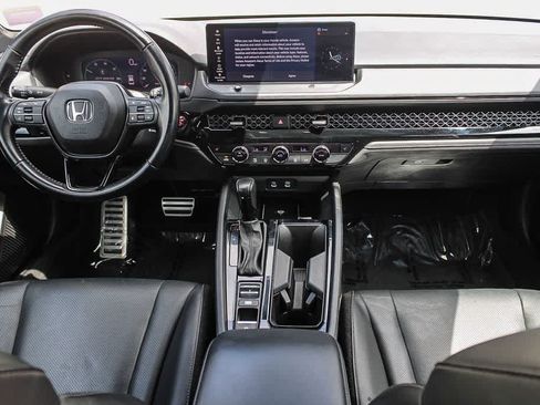 Used 2025 Honda Accord Sport image 10