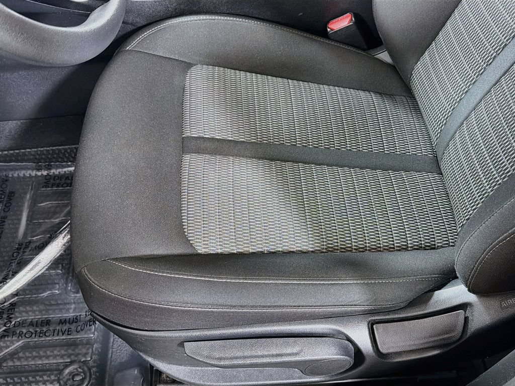 Used 2023 Kia Sorento LX FWD image 19
