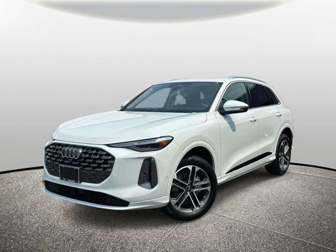 New 2026 Audi Q5 Premium Plus AWD/4WD image 1