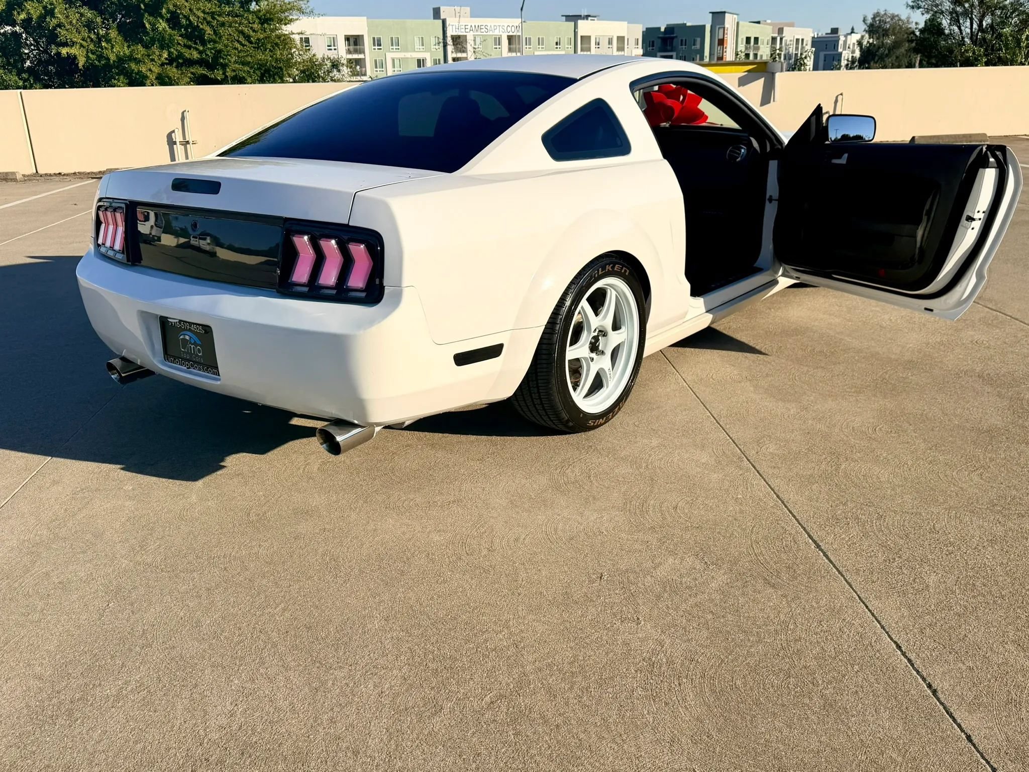 Used 2007 Ford Mustang Premium RWD image 43