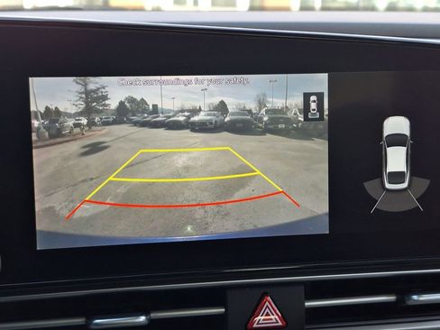 Certified 2021 Hyundai Elantra Limited image 21