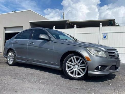Used 2008 Mercedes-Benz C 300 Sedan image 6
