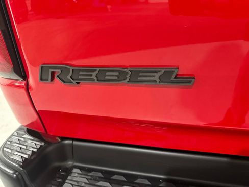 Used 2019 RAM 1500 Rebel w/ Level 2 Equipment Group AWD/4WD image 31