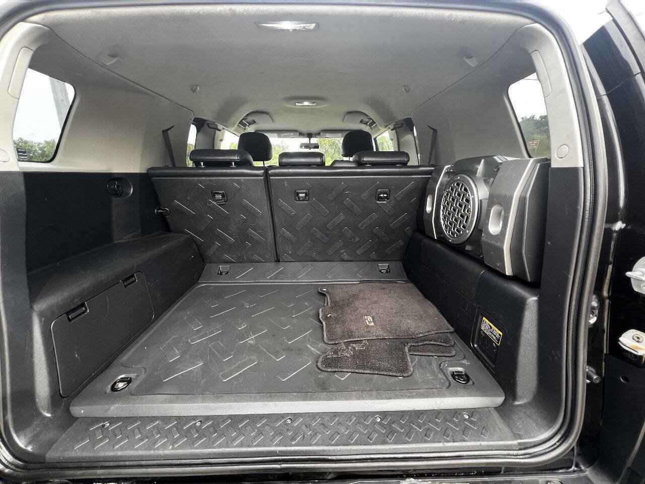 Used 2008 Toyota FJ Cruiser 4WD w/ Upgrade Pkg 2 image 14
