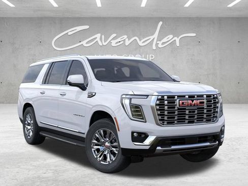 New 2026 GMC Yukon XL Denali w/ Advanced Technology Package AWD/4WD image 7