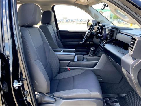 Used 2022 Toyota Tundra SR w/ SR Tow Package RWD image 9