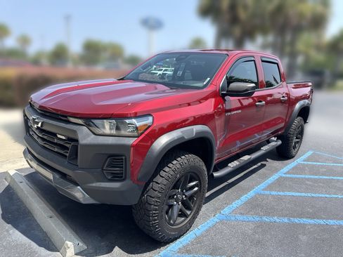 Used 2023 Chevrolet Colorado Trail Boss w/ Advanced Trailering Package AWD/4WD image 9