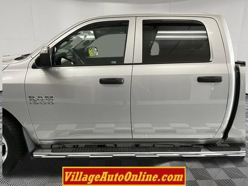 Used 2016 RAM 1500 Express AWD/4WD image 8