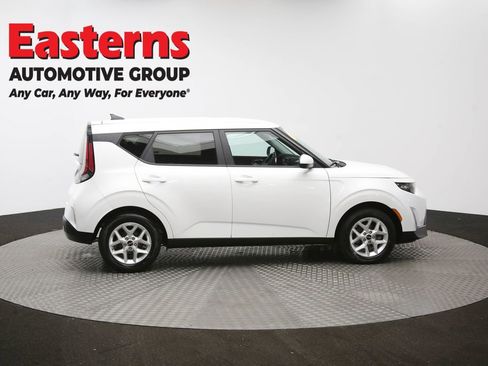 Used 2024 Kia Soul LX w/ Option Group 015 image 41