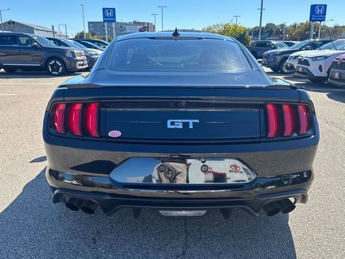 Used 2022 Ford Mustang GT Premium image 10