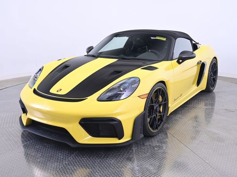 Certified 2025 Porsche 718 Boxster Spyder RS RWD image 11