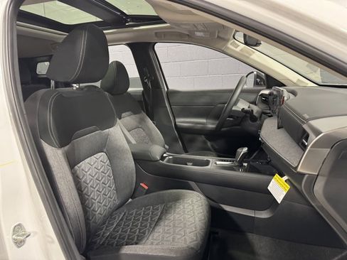 New 2026 Nissan Kicks SV w/ SV Premium Package AWD/4WD image 8