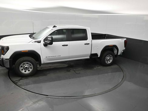 New 2026 GMC Sierra 2500 Pro image 13