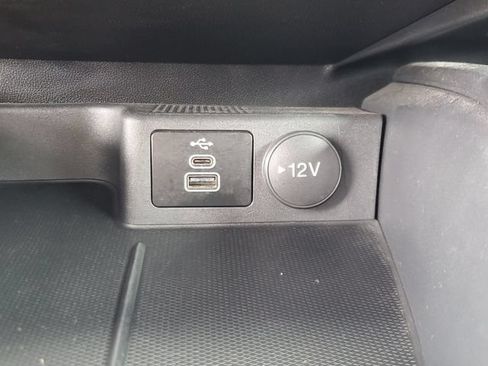 Used 2025 Ford Escape ST-Line FWD image 29