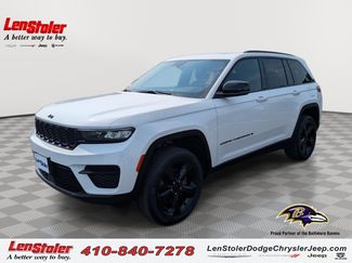 Used 2023 Jeep Grand Cherokee Altitude AWD/4WD video 1
