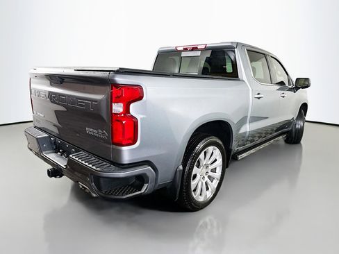 Used 2022 Chevrolet Silverado 1500 High Country w/ Technology Package image 7