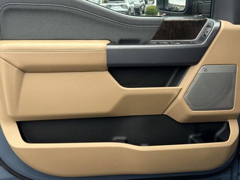 Used 2023 Ford F250 Lariat w/ Lariat Ultimate Package image 17