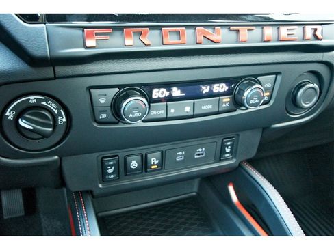 New 2026 Nissan Frontier PRO-4X w/ Pro-4x Convenience Package image 20