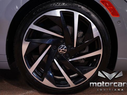 Used 2023 Volkswagen Arteon SEL Premium image 23