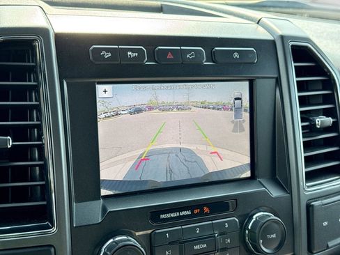 Used 2019 Ford F150 XLT w/ Equipment Group 302A Luxury AWD/4WD image 35