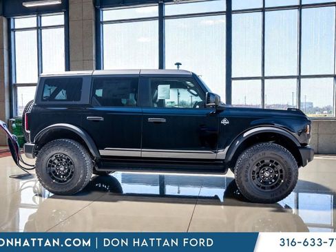 New 2026 Ford Bronco Outer Banks AWD/4WD image 30