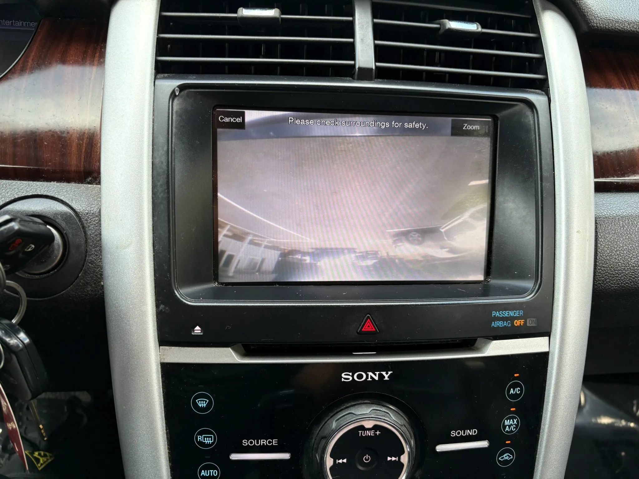 Used 2013 Ford Edge Limited AWD/4WD image 22