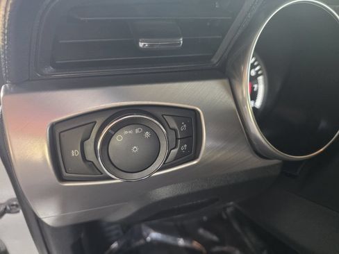 Used 2019 Ford Mustang Premium RWD image 19