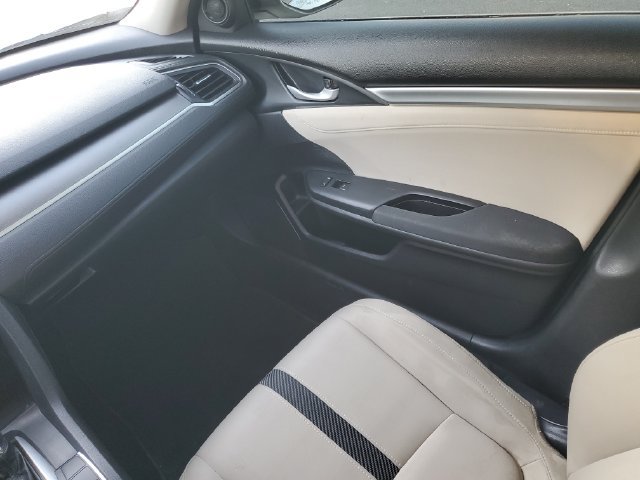 Used 2018 Honda Civic EX image 17
