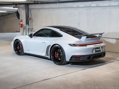 Used 2024 Porsche 911 Carrera 4 GTS AWD/4WD image 3