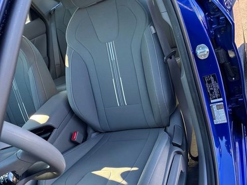 Used 2023 Hyundai Elantra SEL image 17