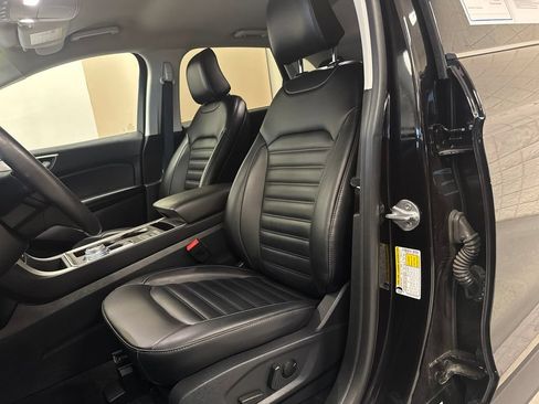 Used 2024 Ford Edge SEL w/ Convenience Package AWD/4WD image 8