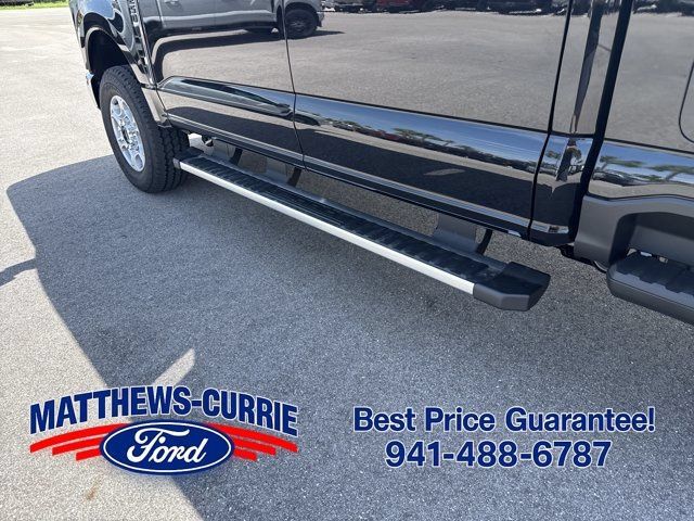 New 2026 Ford F250 XLT w/ FX4 Off-Road Package AWD/4WD image 15