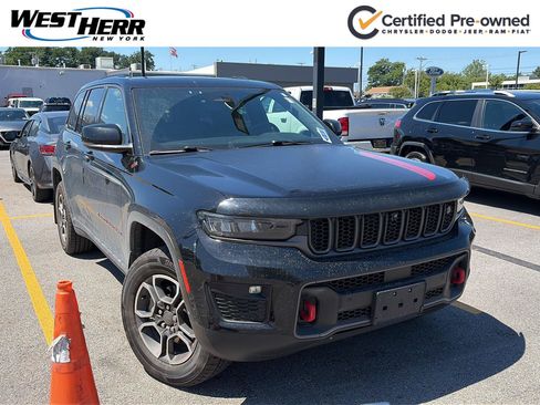 Used 2022 Jeep Grand Cherokee Trailhawk w/ ADV Protech Group II AWD/4WD image 1